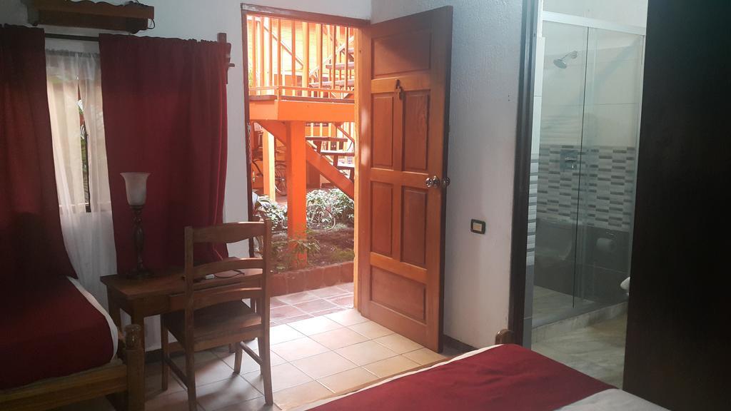 Hotel El Maltese Гранада Экстерьер фото