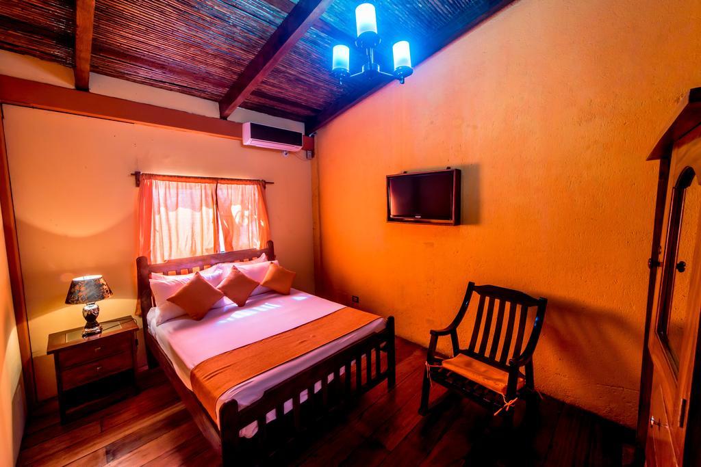 Hotel El Maltese Гранада Экстерьер фото